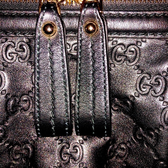 Authentic New Gucci Sukey Leather Bag Model : 247902 - Picture 6 of 16